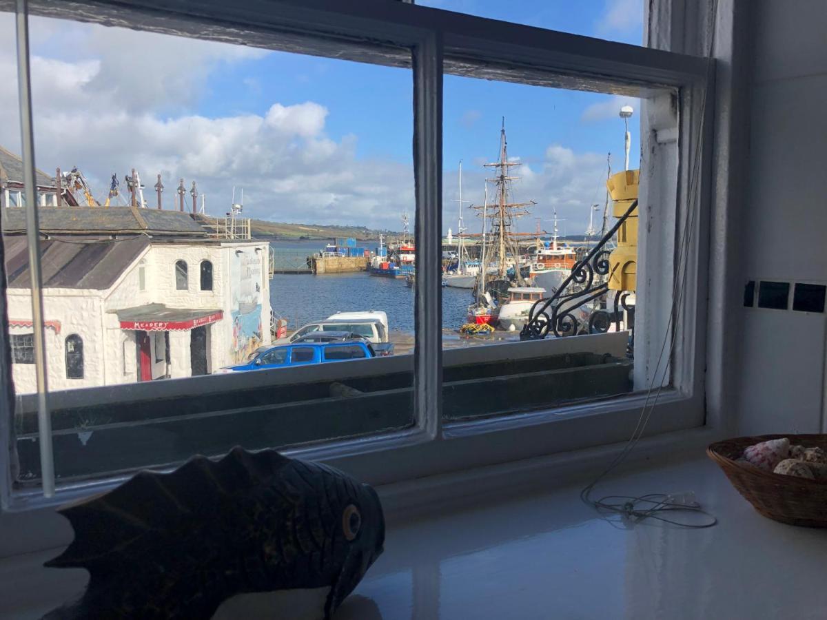 The Dolphin Tavern Penzance Exteriör bild